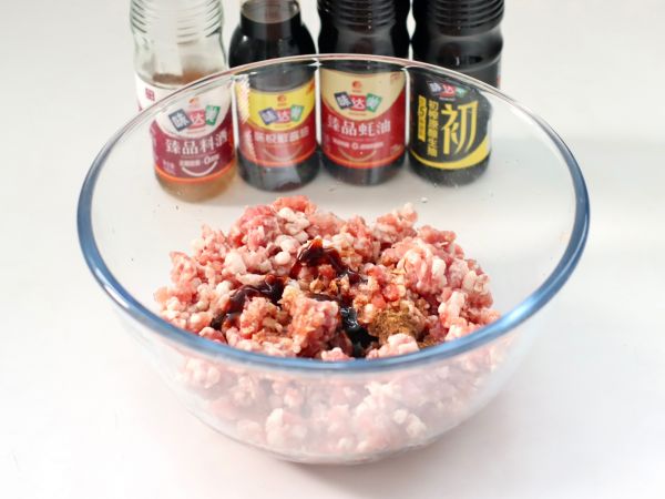 香炸萝卜豆腐丸子