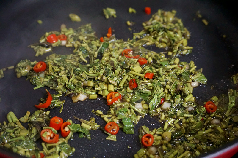 香椿拌面的做法大全，话不多说，赶紧学起来吧！