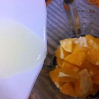 怎么做美味的鲜榨橙汁？