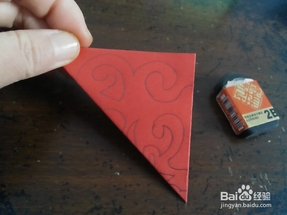 如何剪四折手帕窗花