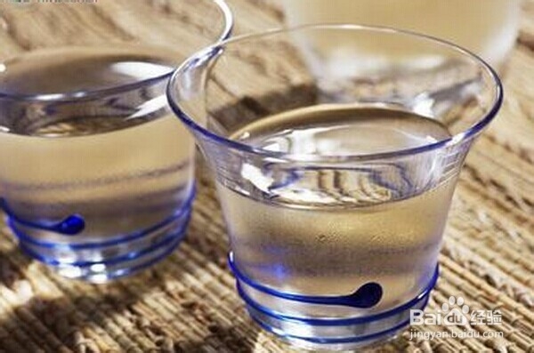 如何缓解治疗打嗝