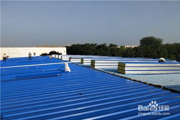 如何打造不露的金属屋面？