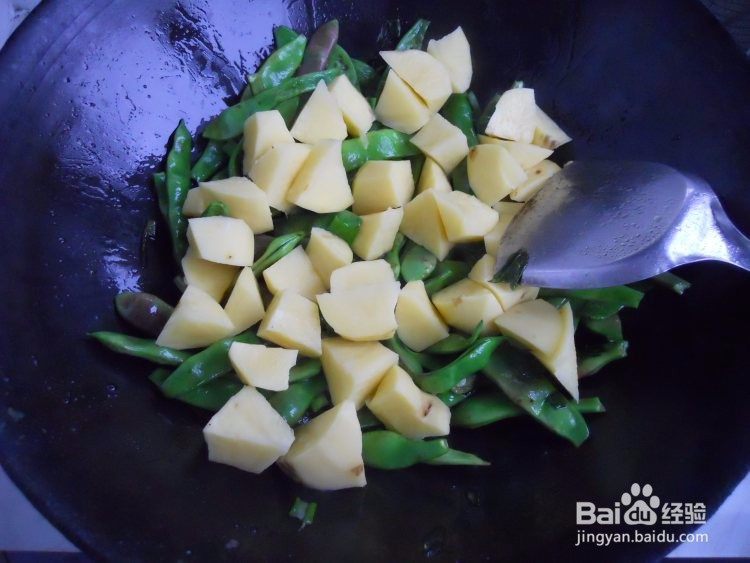 经典豆角炖土豆