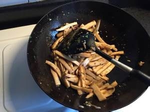 教你制作美味的蒜香杏鲍菇