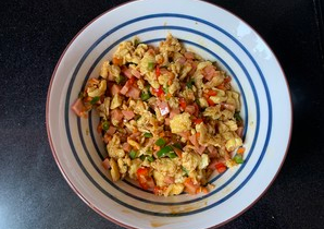 青椒火腿蒸包子