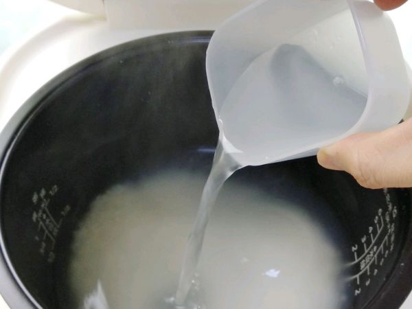 脱糖饭飞鱼籽寿司