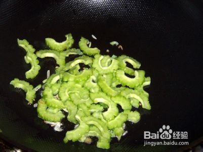 怎样做榨菜炒苦瓜才是最好吃的