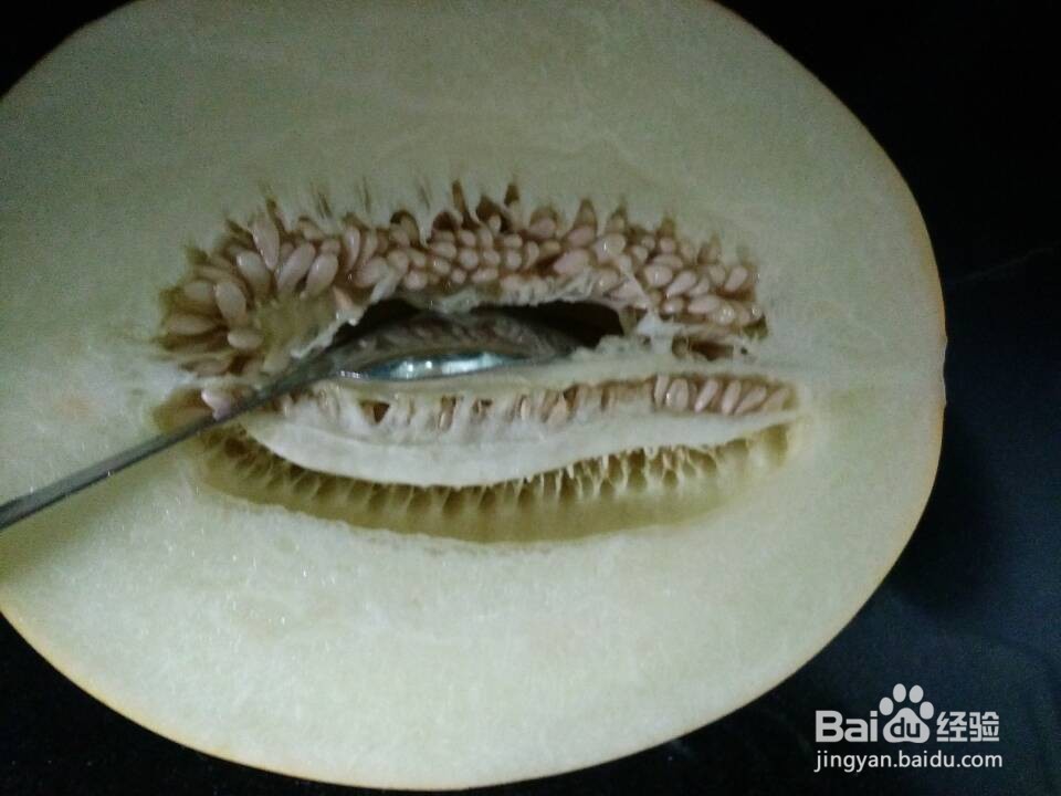 如何快速切香瓜