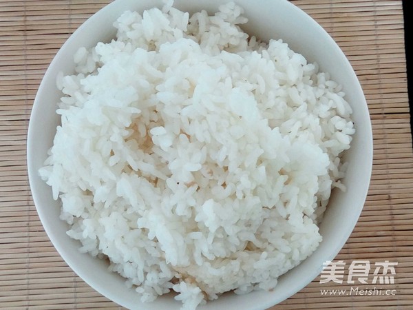 酱油炒饭的做法