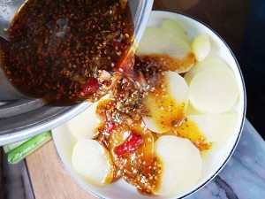 如何做出好吃的凉拌土豆片