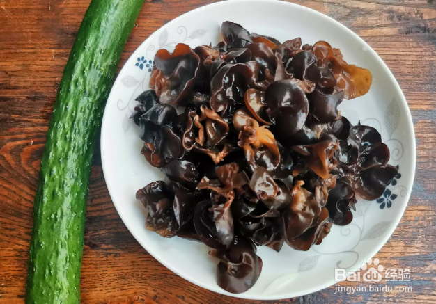 木耳拌黄瓜怎么做
