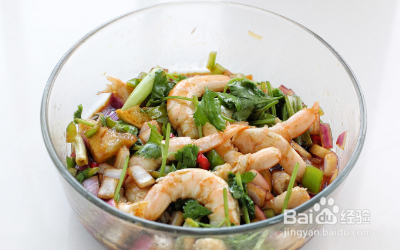 柠檬凉拌酸辣虾怎么做?