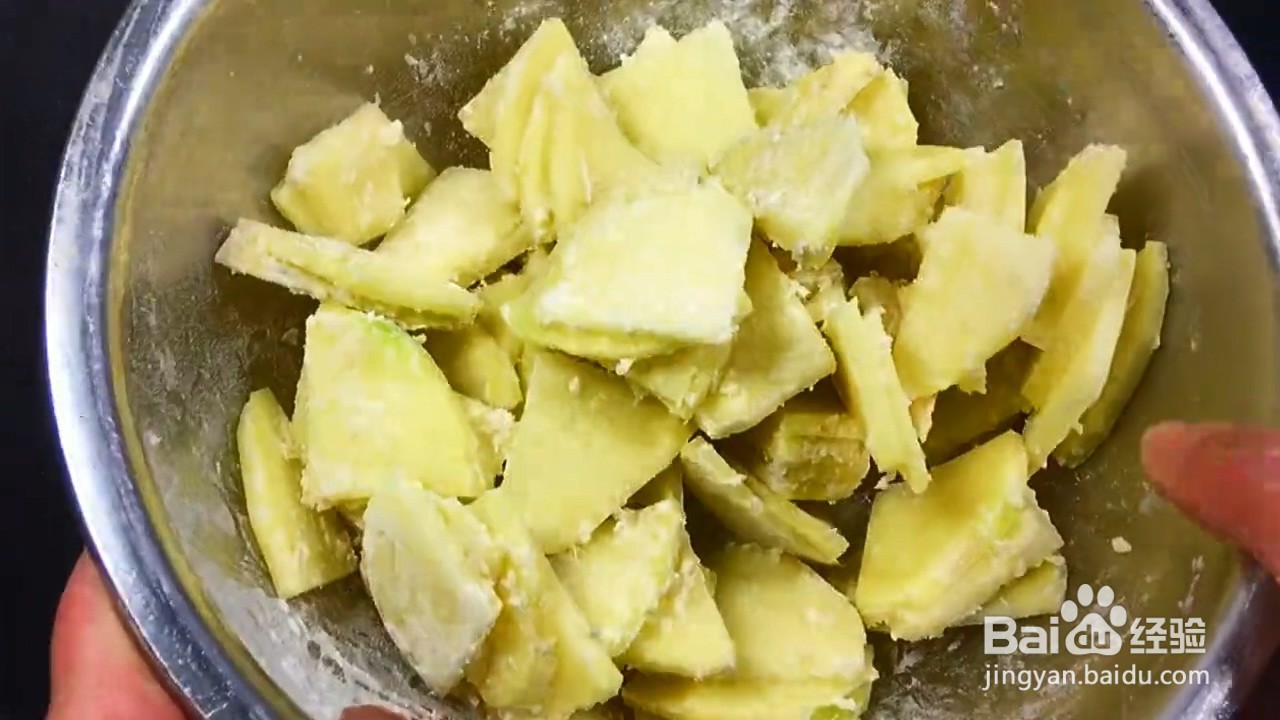 怎样在家做简单易学又非常下饭的干锅土豆片