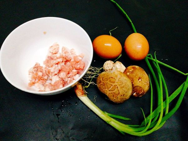 香菇肉末鸡蛋羹+#柏翠辅食节-营养佐餐#