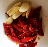 炝炒圆白菜的做法