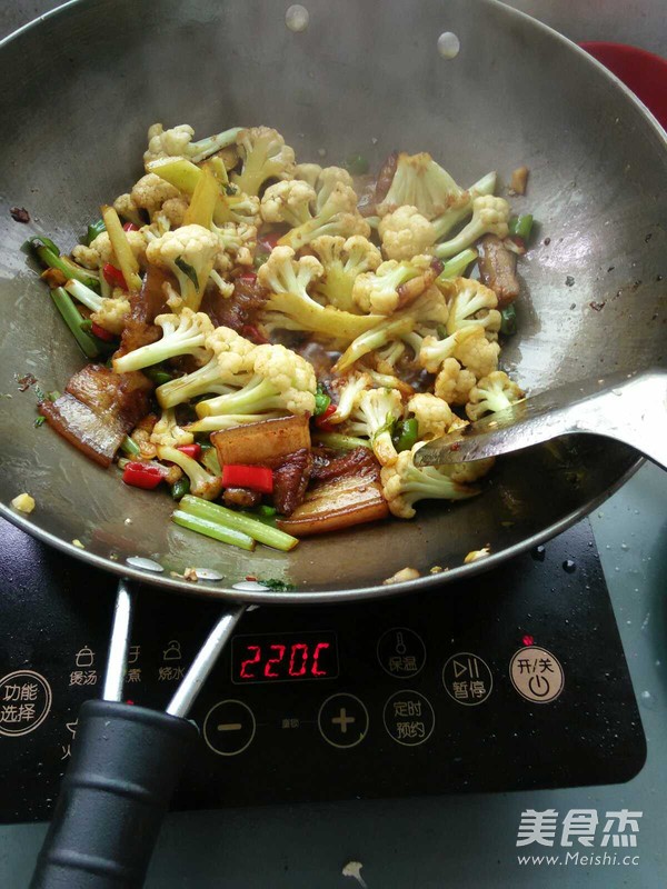 花菜炒五花肉