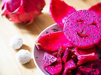 火龙果的作用及食用禁忌