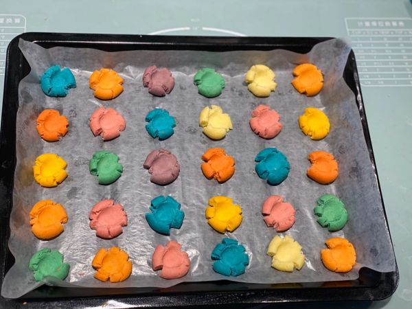 彩色玛格丽特小饼干