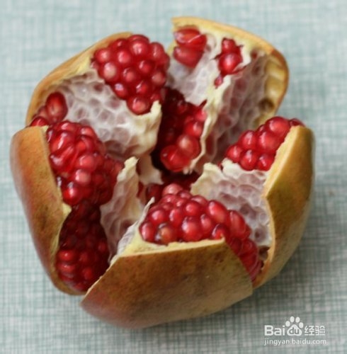 剥石榴的正确方法