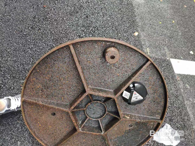 NB-IoT智能井盖监测传感器安装方法