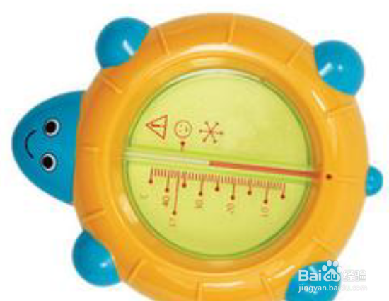 幼儿洗澡爱哭闹怎么办