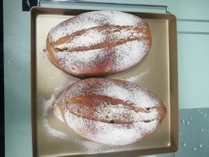 全麦高纤核果欧包的做法