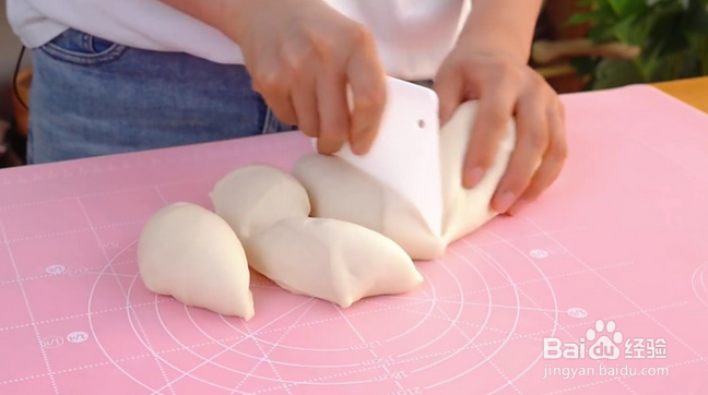 蜂蜜脆皮小面包怎么做