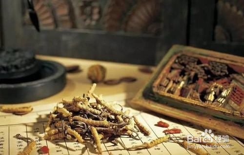 帕金森是怎么引起的