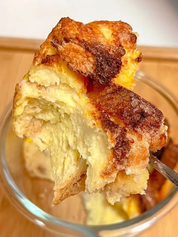 奶香焦糖吐司布丁