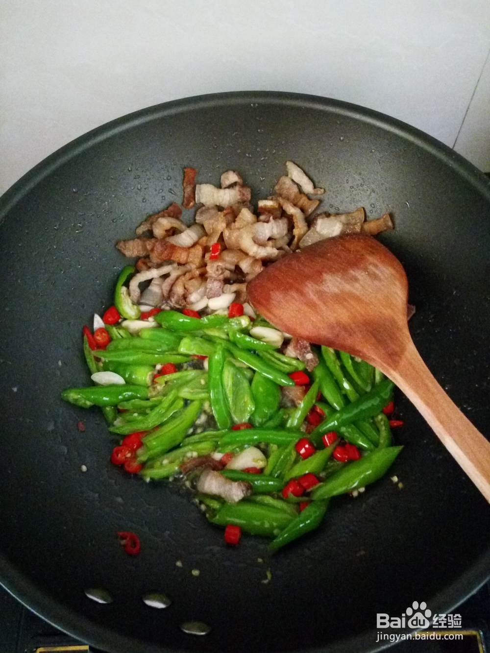 爆炒五花肉的做法