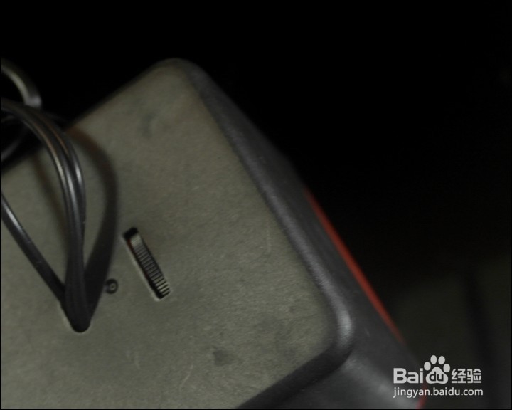 屁颠虫 E02B 双声道小音箱开箱晒物