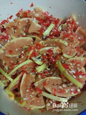 凉拌柚子皮的做法