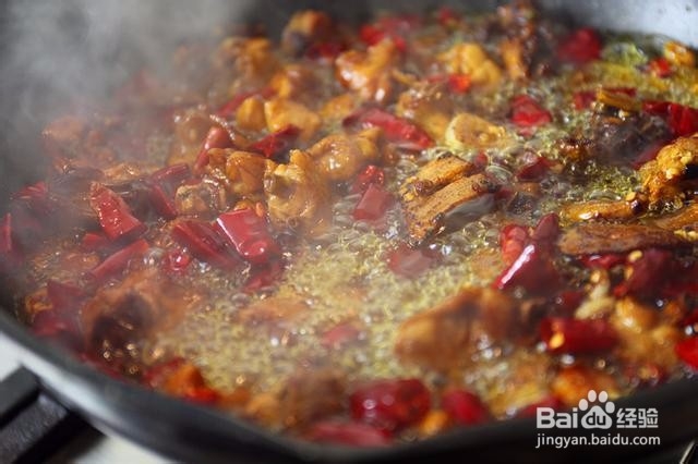 辣子鸡丁的家常做法