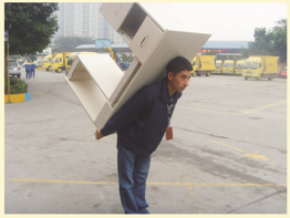 搬家攻略第二期——搬运桌子省事省劲的技巧