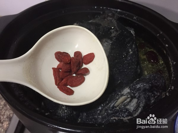 红枣枸杞鸡汤怎么做