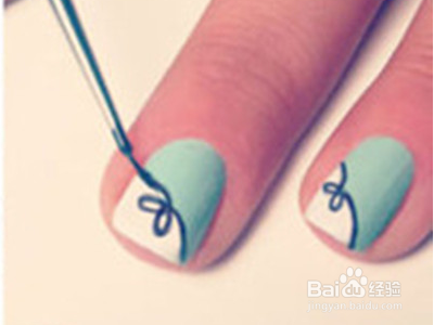 可爱蝴蝶领美甲