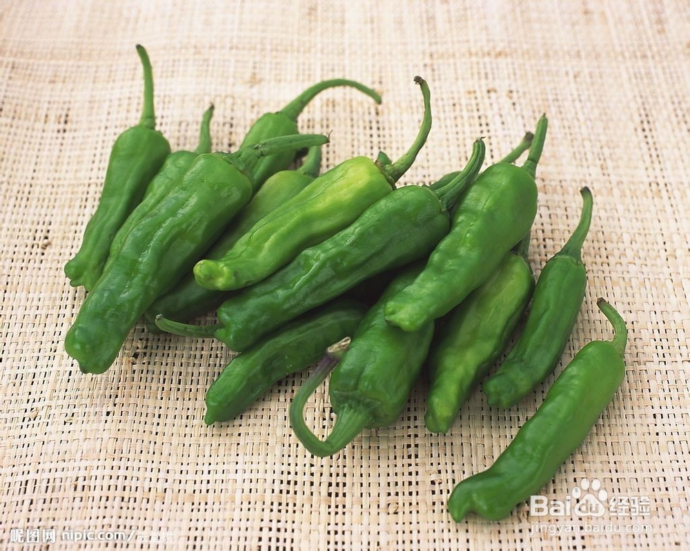 如何制作青椒炒肉？