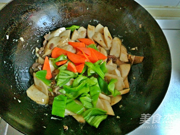 杏鲍菇青椒炒牛肉
