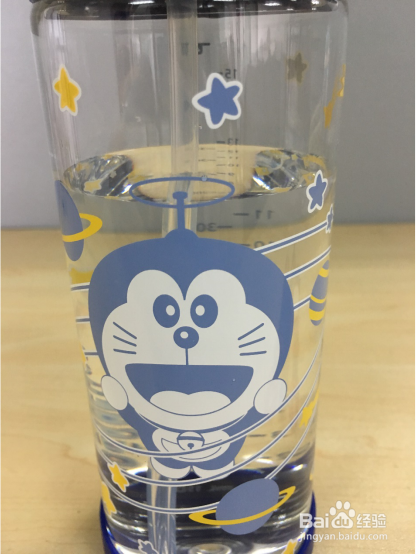 孩子上幼儿园该选哪款儿童水杯？