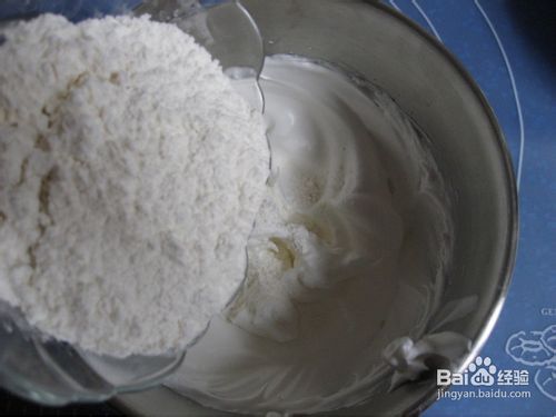 洁白纯粹的天使蛋糕