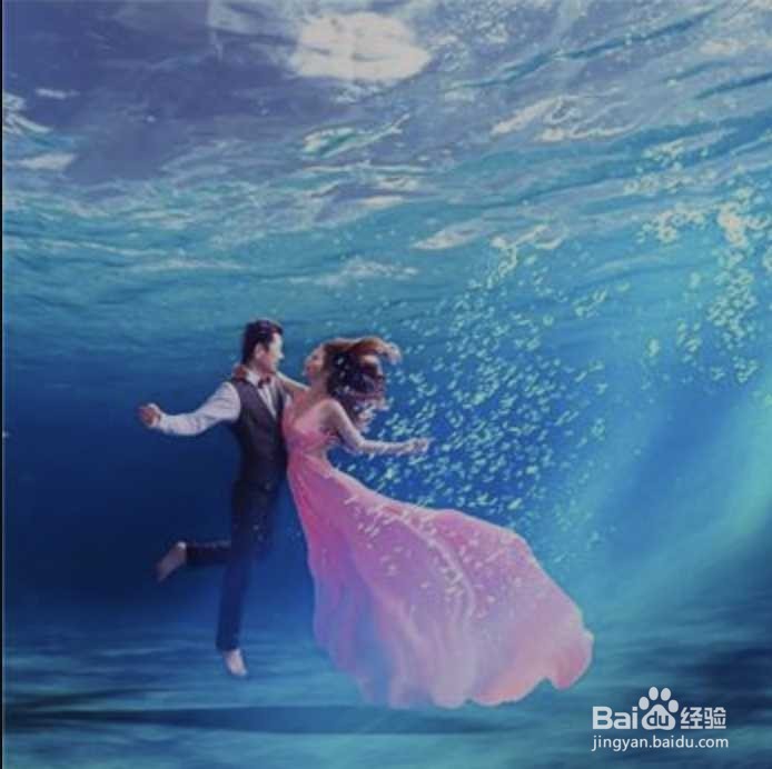 拍水下婚纱照怎么睁眼