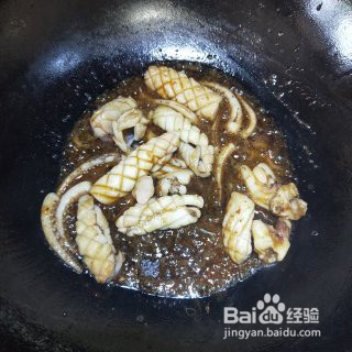 家常鱿鱼炒蒜苗的做法