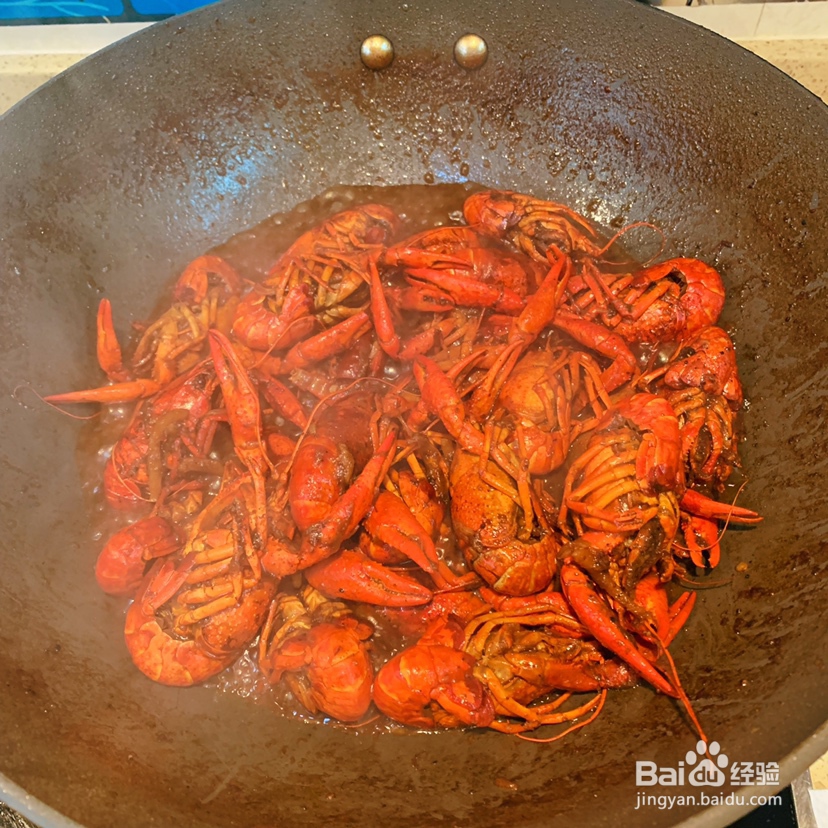 不能错过的十三香小龙虾