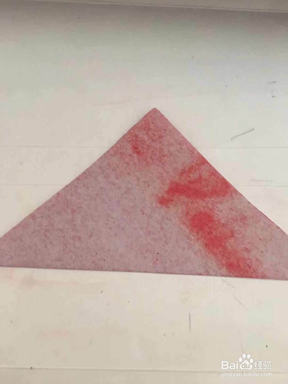 一副漂亮的松针团花图案 怎样用彩纸裁剪