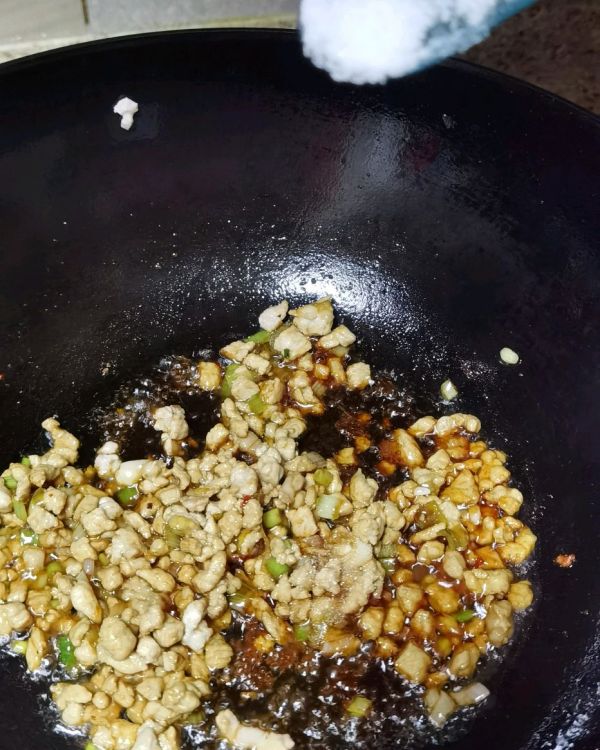 肉末鸡蛋蒸豆腐