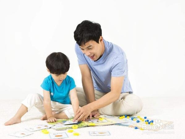 家长如何去引导内向的孩子？