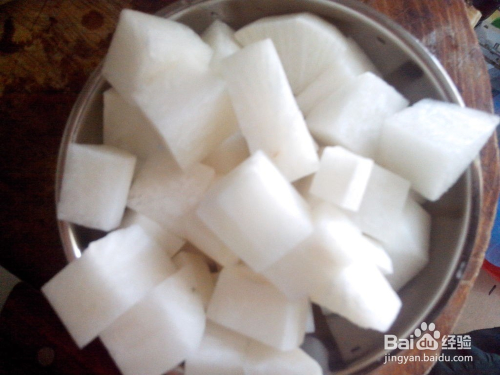 山楂汁做白萝卜羊排煲