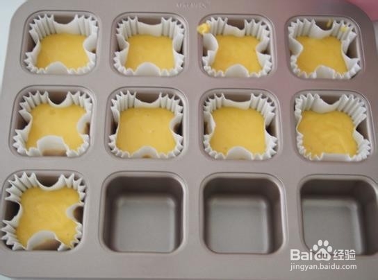 方形黄桃小蛋糕的做法
