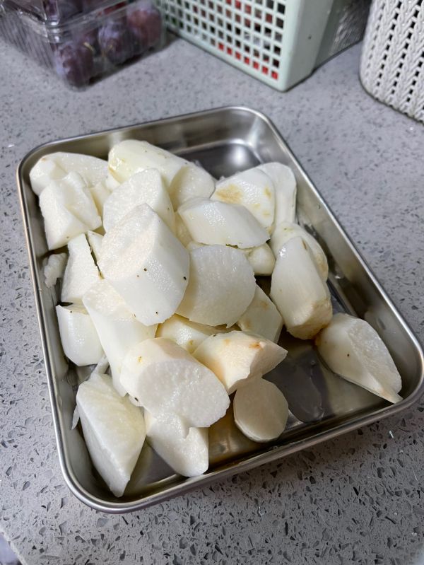 山药羊肚菌炖排骨汤