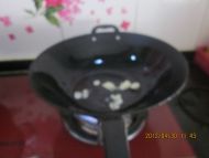 西红柿炒尖椒做法